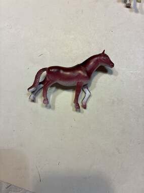 Vintage Imperial Plastic Horse Figures Set of 4